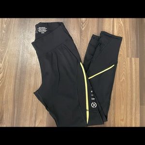 Virus Cut Away Tech pants - bioceramic fabric/compression, medium